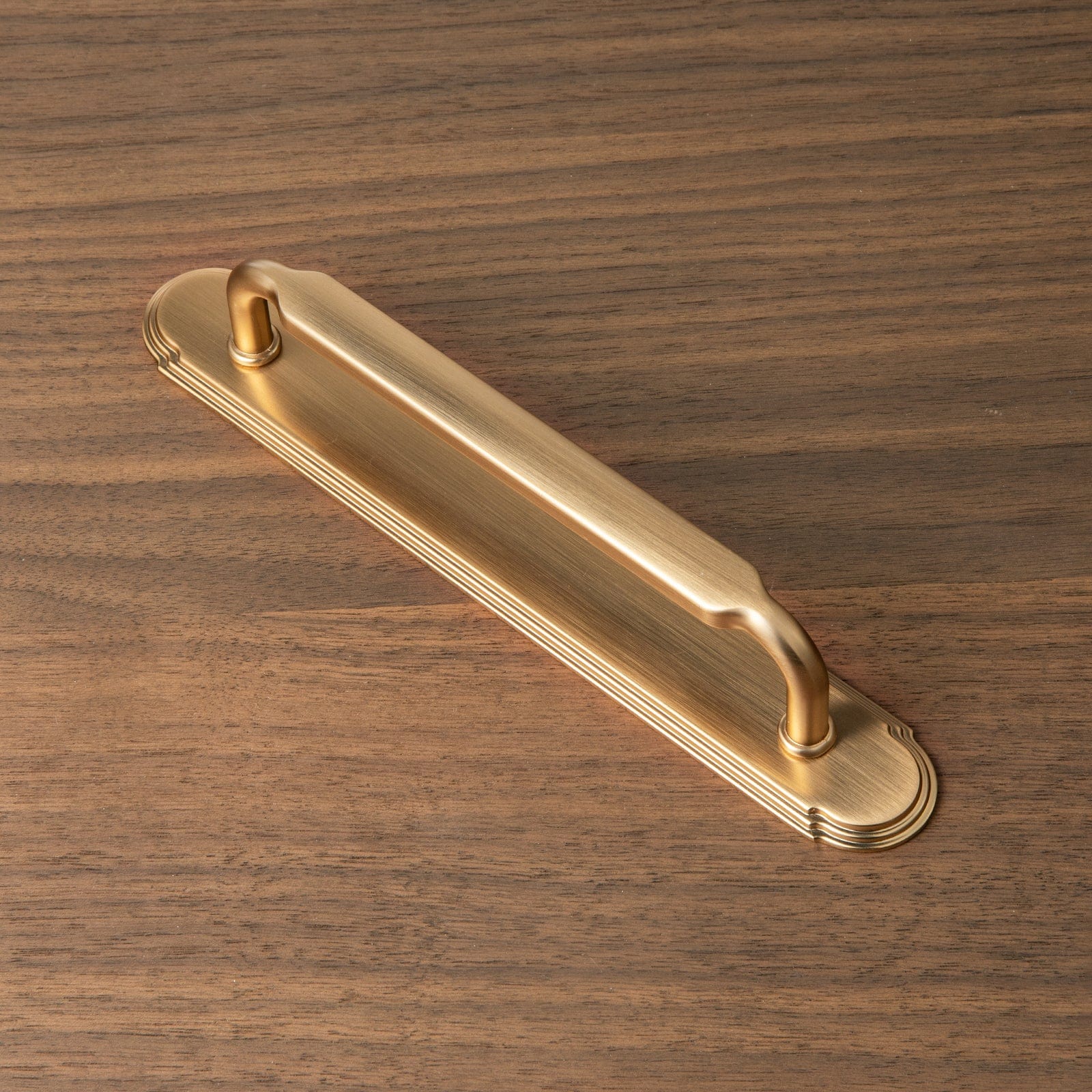 Goo-Ki Antique Brass Cabinet Pulls with Oval-shaped Back Plate Zinc Alloy Drawer Handle with Long Back Plate G014