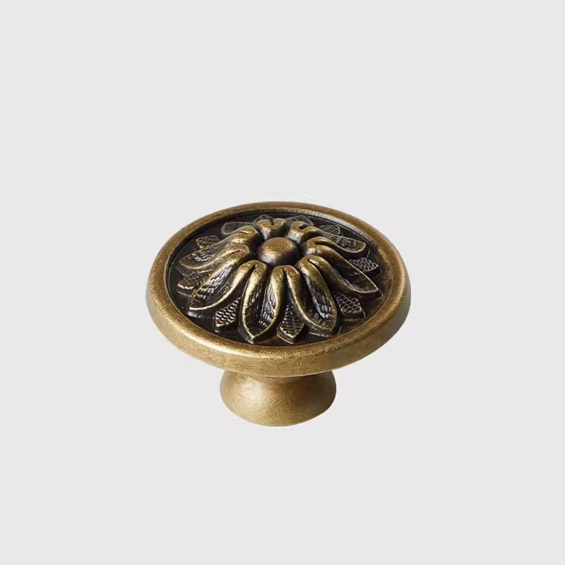 Goo-Ki Antique Brass / Knob Plus / 2 Pack Chrysanthemum Solid Brass Knob Vintage Retro Copper Cabinet Knob