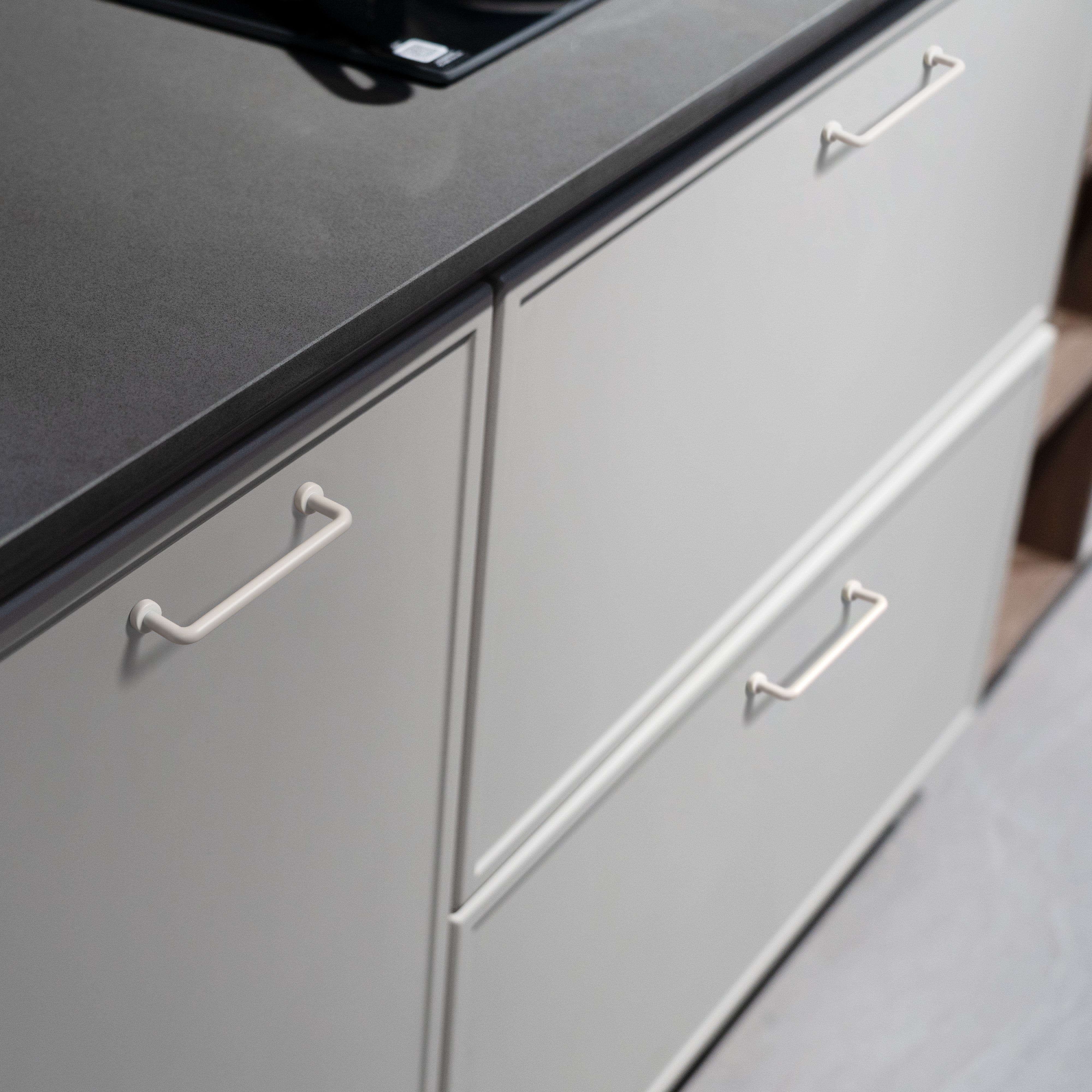 Goo-Ki 【Clearance Sale!】Matte White Rustic Cabinet Bar Pulls Decorative Drawer Handles