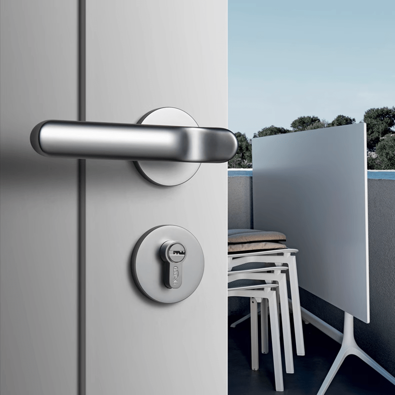 Goo-Ki Matte Chrome / All Set Luxurious Door Lock Set Interior Door Handle Security Mute Door Handle